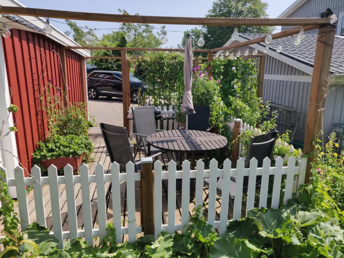Lillstugan - Centralt Och Havsnaera I Lugnt Villomrade ฟัลเคนเบิร์ก ภายนอก รูปภาพ